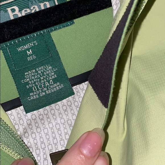 Ll bean rain coat - Picture 3 of 3